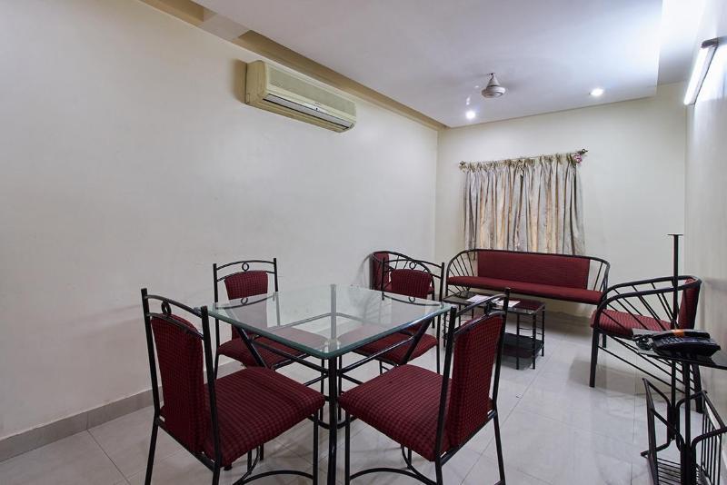 Hotel Padmini Residency Hyderabad Exterior photo